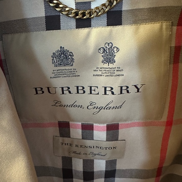 Authentic Burberry Kensington Trench 2018 - Picture 6 of 12